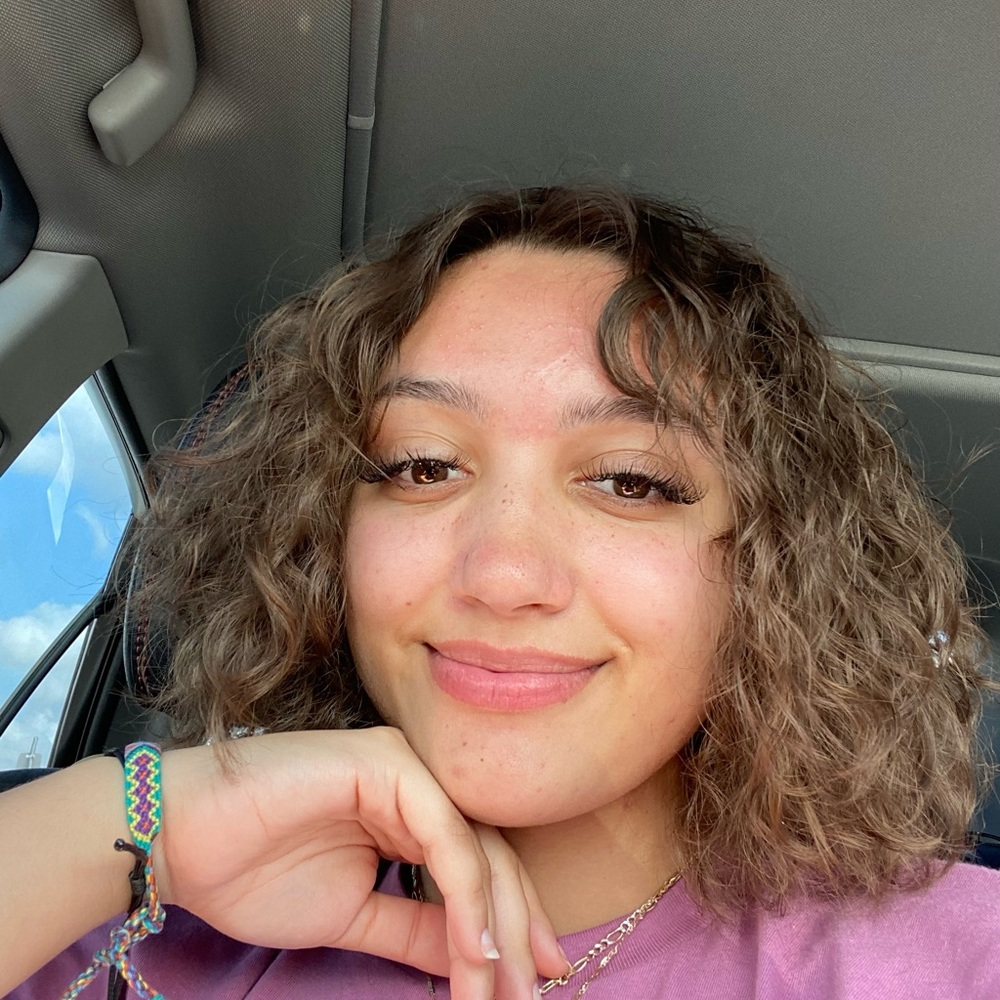 Meet your Posher, Posh